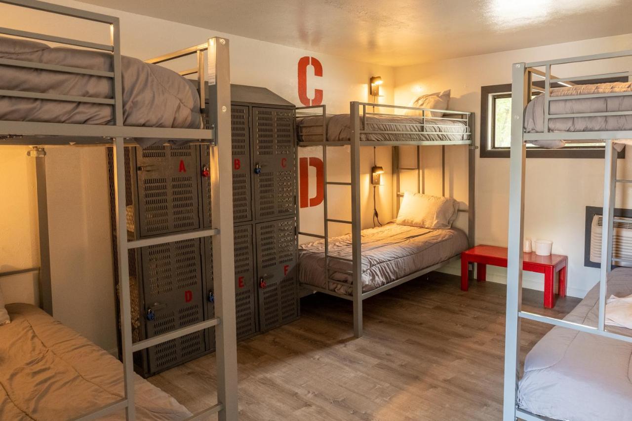 The Junction Hotel And Hostel Durango Room photo